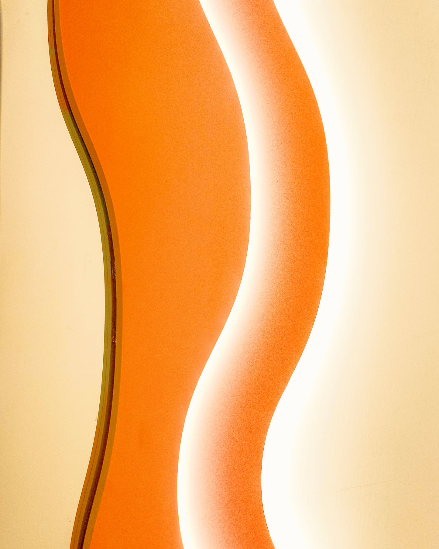MIRROR LED